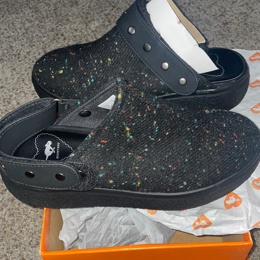 Rocket Dog clogs